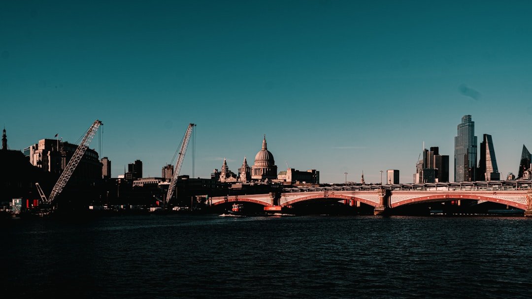 ML Engineer Salary in London