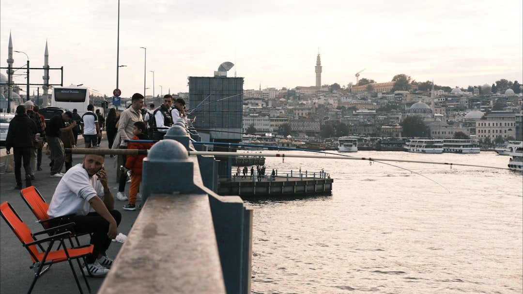 Security Engineer salary in Istanbul - Photo by Cemrecan Yurtman on Unsplash