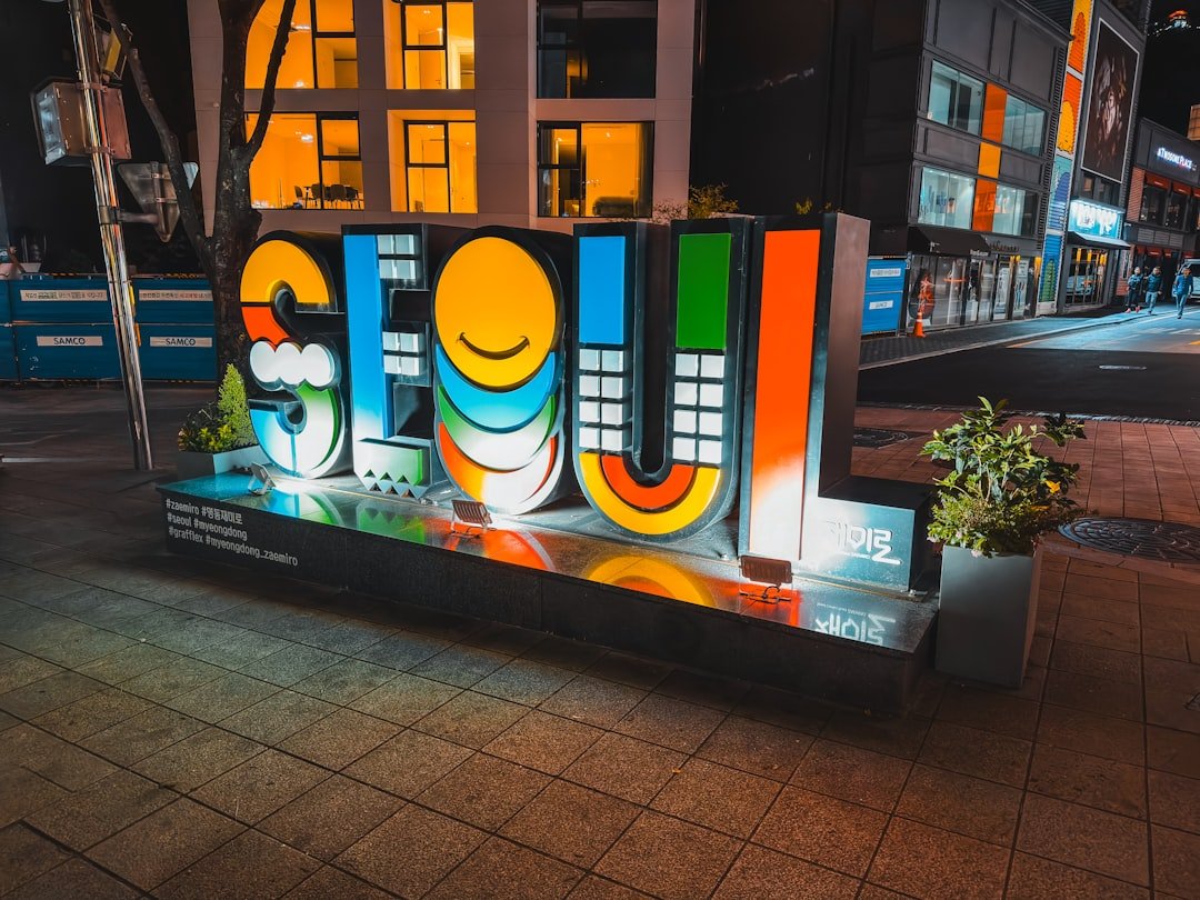 Security Engineer salary in Seoul - Photo by Christopher Pap de Pestény on Unsplash